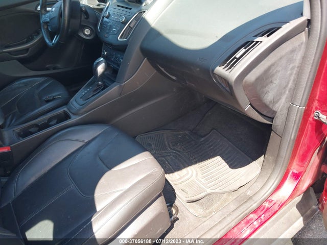 Ford FOCUS SE 2015 1FADP3K27FL274404 Image 6