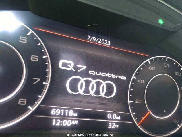 WA1LAAF70KD043215 Audi Q7 Premium Plus