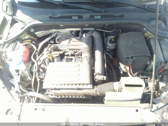 3VW267AJ5GM412510 Volkswagen Jetta Sedan 1.4t S