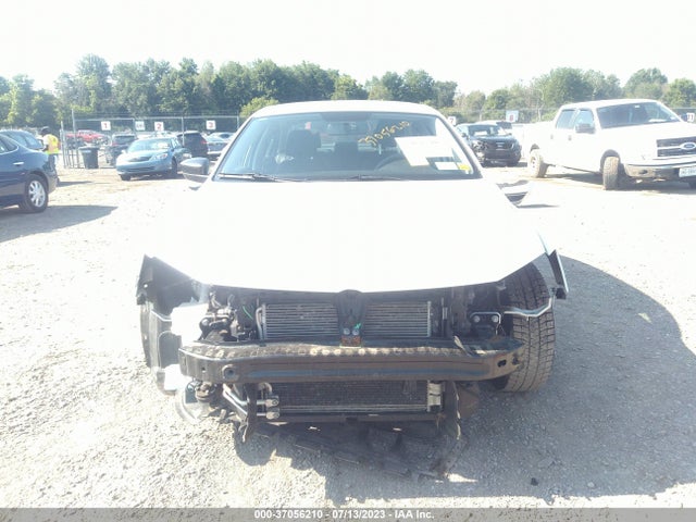 3VW267AJ5GM412510 Volkswagen Jetta Sedan 1.4t S