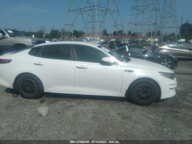 5XXGT4L35HG172005 KIA Optima Lx