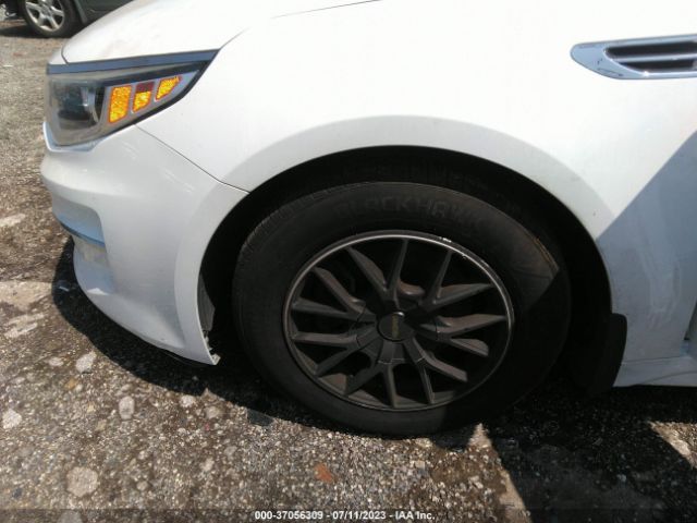 5XXGT4L35HG172005 KIA Optima Lx