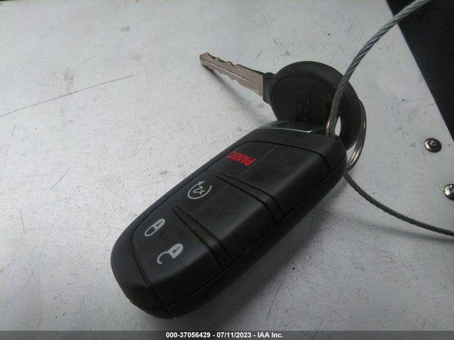 ZACCJBBB3JPG84185 Jeep Renegade Latitude 4x4