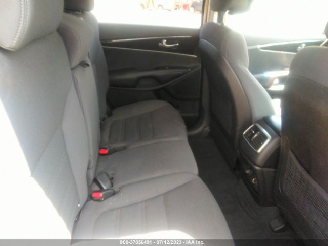 5XYPG4A59GG033711 KIA SORENTO LX