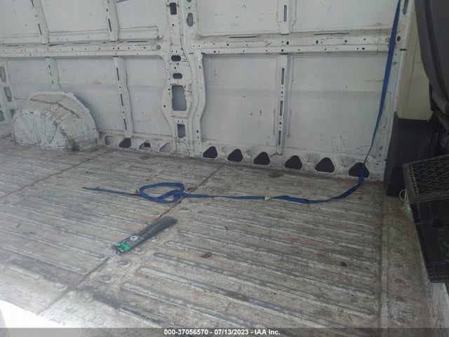 3C6TRVDG8JE104520 RAM Promaster Cargo Van