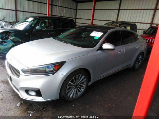 KNALC4J13H5068730 KIA Cadenza Premium