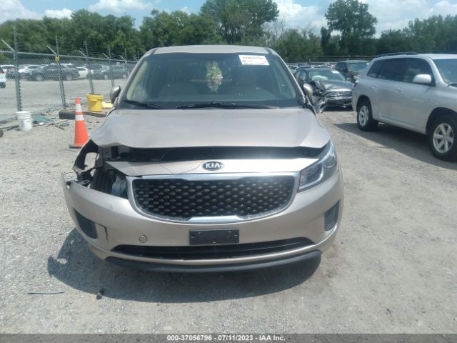 KNDMB5C14H6219291 KIA SEDONA LX