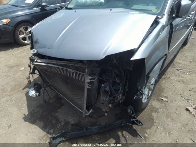 2C4RDGCG1FR748266 Dodge Grand Caravan Sxt