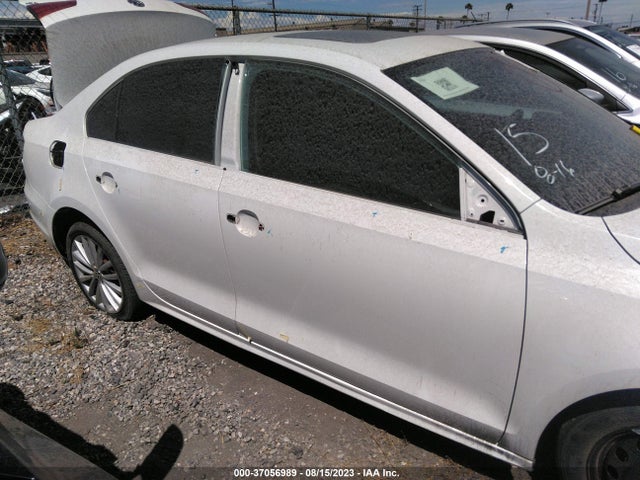 3VWD17AJ8FM234128 Volkswagen Jetta Sedan 1.8t Se