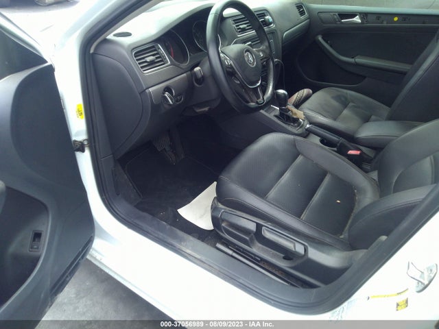 3VWD17AJ8FM234128 Volkswagen Jetta Sedan 1.8t Se