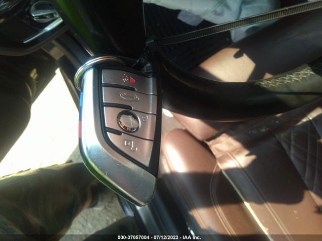 WBAJB9C57KB287643 BMW 5 Series M550i Xdrive