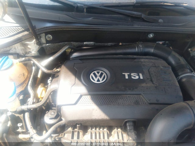 1VWBT7A36GC011348 Volkswagen Passat 1.8t Se