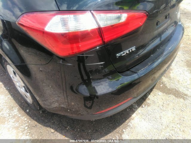 KNAFK4A62F5276137 KIA FORTE LX