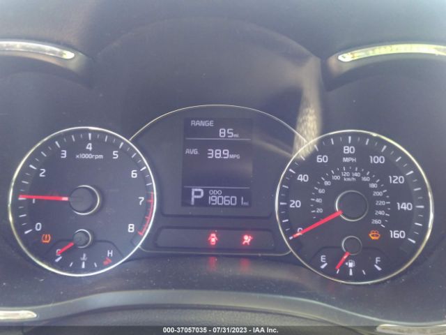 KNAFK4A62F5276137 KIA FORTE LX