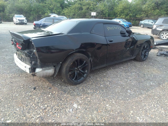 2018 DODGE CHALLENGER SXT VIN: 2C3CDZAG0JH237753