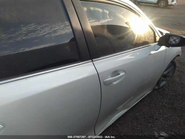 JTHKD5BH9E2209759 Lexus Ct 200h Hybrid