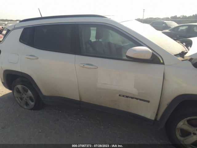 3C4NJCBB4JT460687 Jeep Compass Latitude