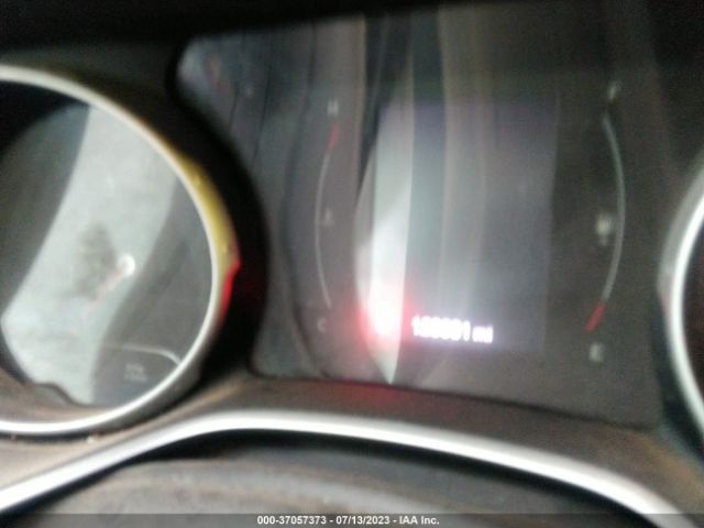 3C4NJCBB4JT460687 Jeep Compass Latitude