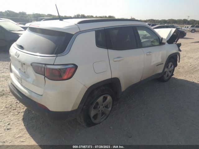 3C4NJCBB4JT460687 Jeep Compass Latitude