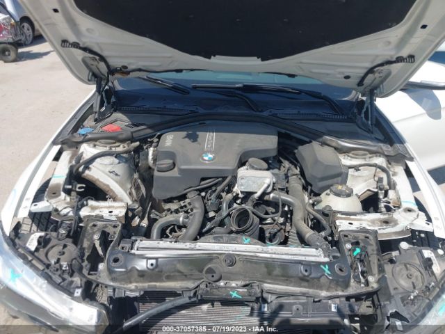 WBA8E1G50GNU11498 BMW 3 Series 320i