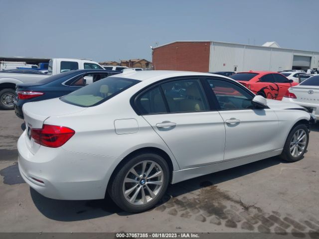 WBA8E1G50GNU11498 BMW 3 Series 320i