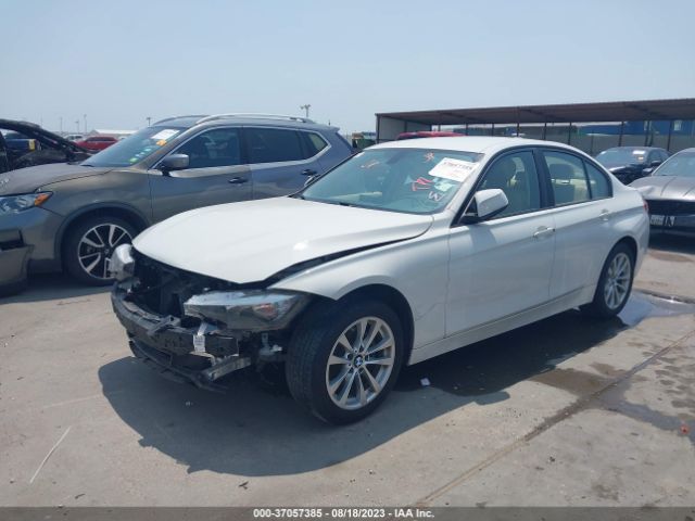 WBA8E1G50GNU11498 BMW 3 Series 320i
