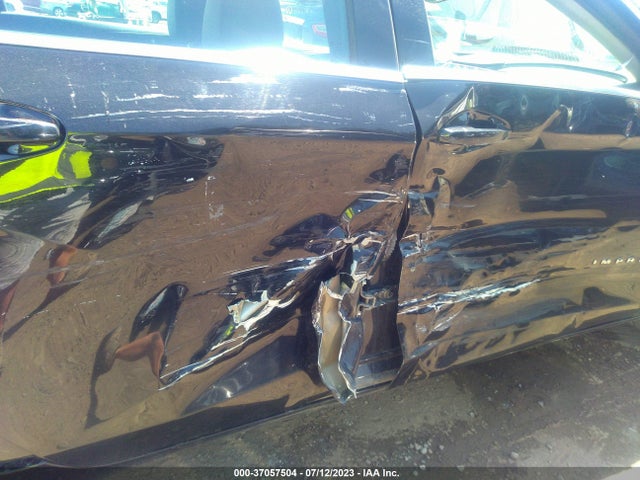 Chevrolet IMPALA LT 2017 2G1105S37H9144938 Image 12