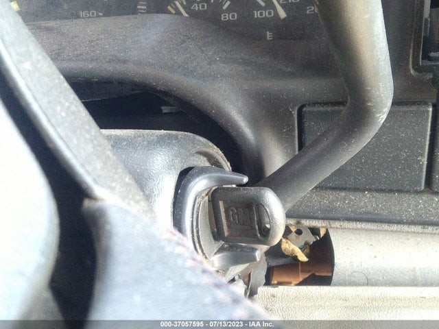1995 CHEVROLET GMT-400 K1500 VIN: 1GCEK19K5SE259566