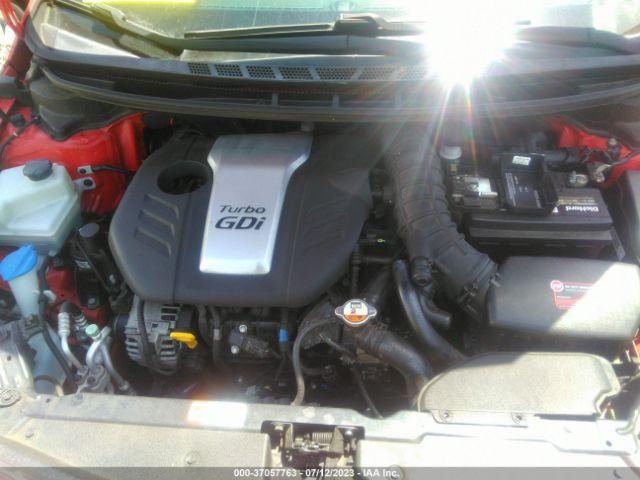 KNAFZ6A32F5267242 KIA Forte Koup Sx
