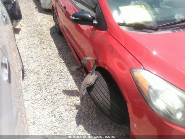 KNAFZ6A32F5267242 KIA Forte Koup Sx