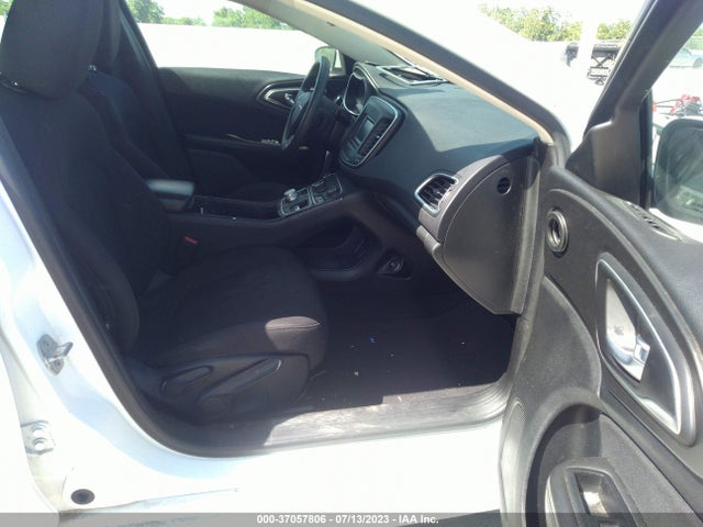 1C3CCCAB3FN574193 Chrysler 200 Limited