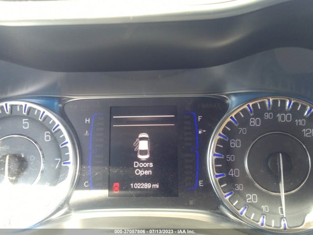 1C3CCCAB3FN574193 Chrysler 200 Limited