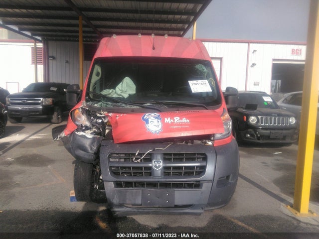 3C6TRVDG3JE123847 RAM Promaster Cargo Van