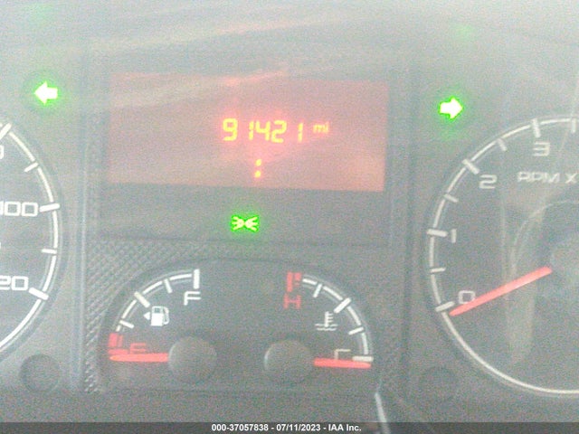 3C6TRVDG3JE123847 RAM Promaster Cargo Van
