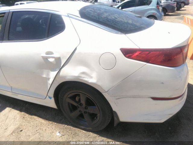 KNAGM4A79F5574806 KIA Optima Lx