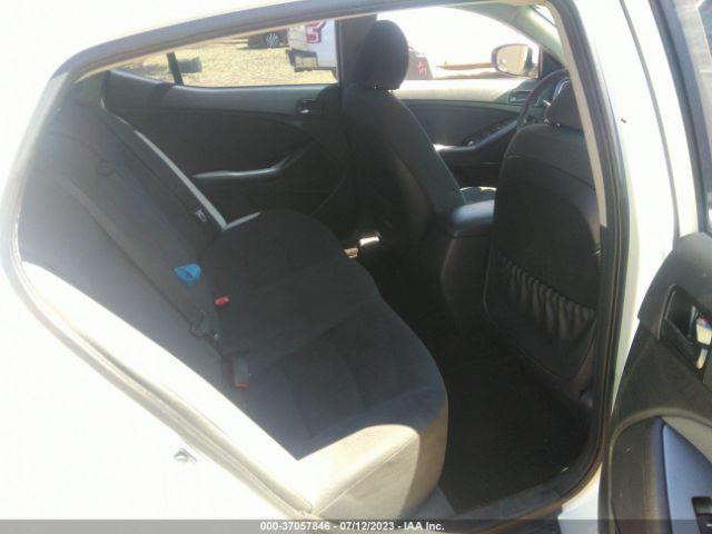 KNAGM4A79F5574806 KIA Optima Lx