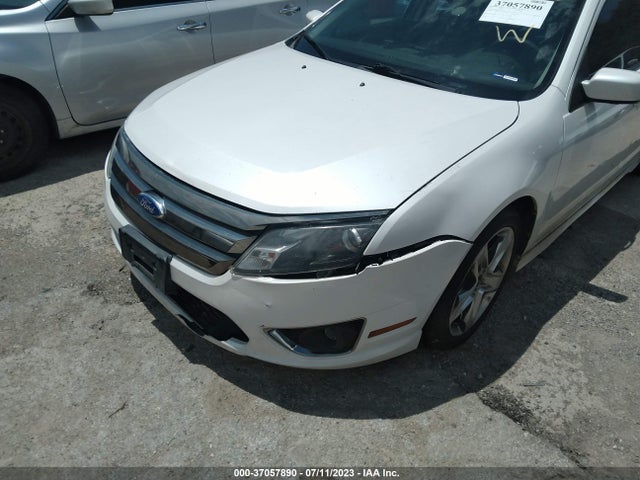 2011 FORD FUSION SPORT VIN: 3FAHP0KC4BR273117