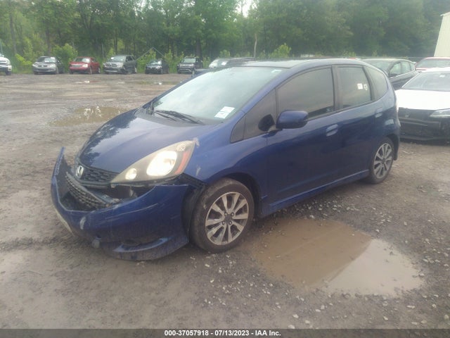 2013 HONDA FIT SPORT VIN: JHMGE8H54DC040907