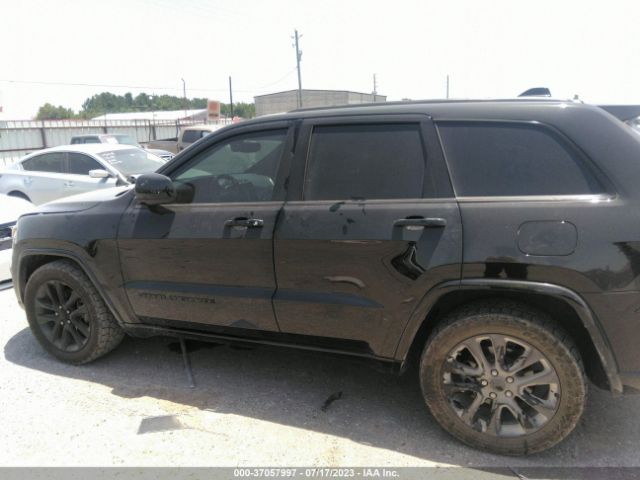 1C4RJEAG2HC804341 Jeep Grand Cherokee Altitude
