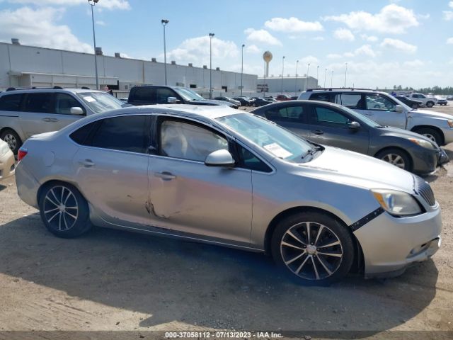 1G4PR5SKXH4110635 Buick Verano Sport Touring