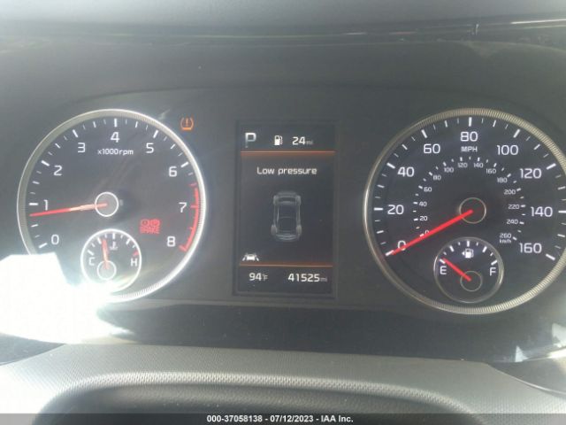 5XXG14J26NG136092 KIA K5 LXS