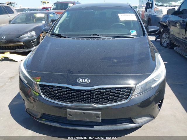 3KPFK4A79HE070591 KIA FORTE LX
