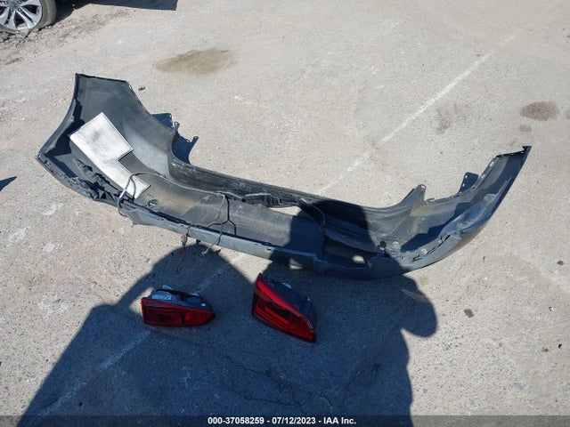 3VW5T7AU8FM004677 Volkswagen GOLF GTI S