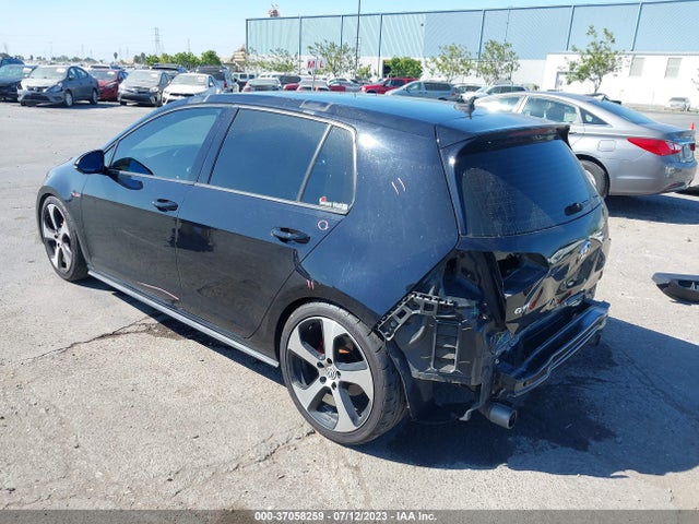 3VW5T7AU8FM004677 Volkswagen GOLF GTI S