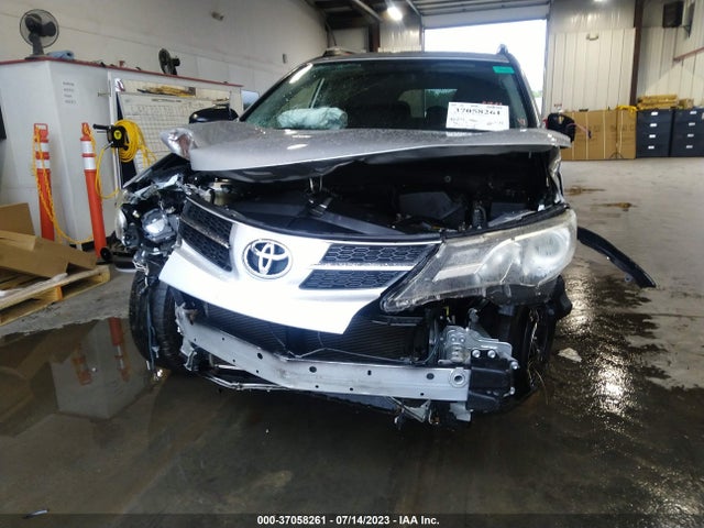 2015 TOYOTA RAV4 LE VIN: JTMZFREV9FJ053202