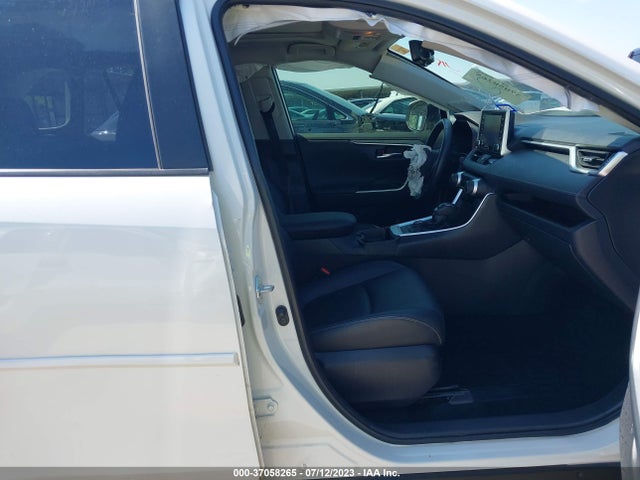2019 TOYOTA RAV4 LIMITED VIN: JTMN1RFV1KD521931
