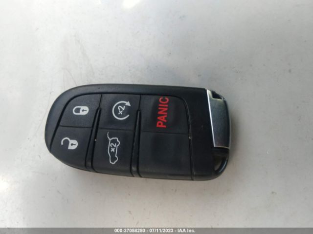 1C4RJFBG2GC321905 Jeep Grand Cherokee Limited