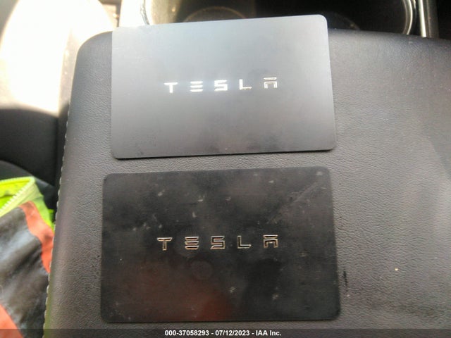 2019 Tesla 3, VIN: 5YJ3E1EBXKF418276