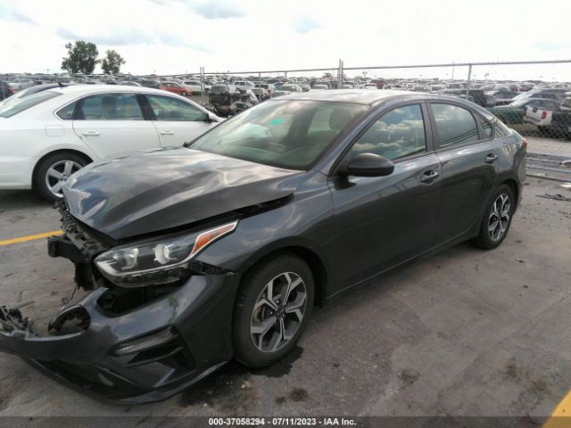 3KPF24AD4ME271752 KIA Forte Lxs