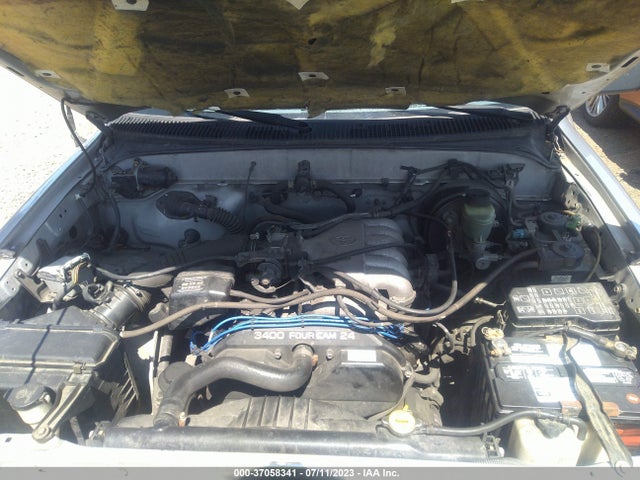 2000 TOYOTA TACOMA VIN: 4TAWN72N3YZ683263